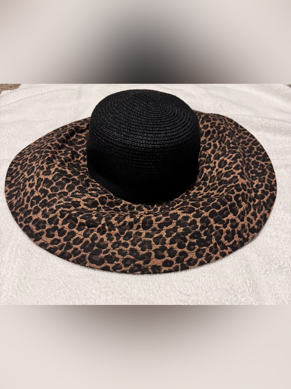 Magid Hats Brand Sun Hat Black Straw Leopard Animal Print